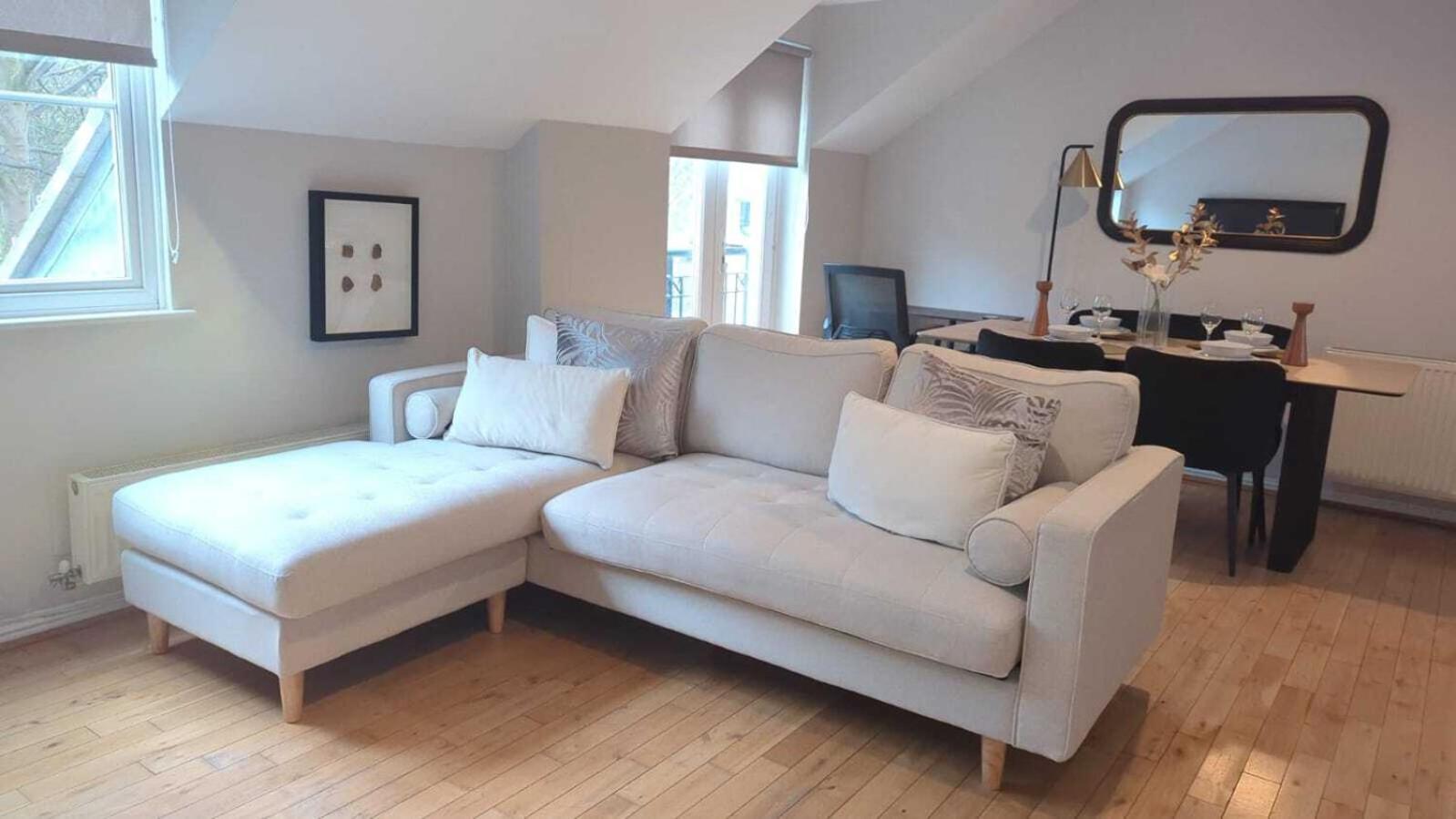 Apartment Xyz *